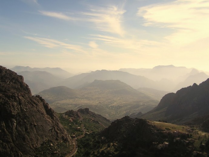 Randonnée à cheval au Maroc - Paysage Maroc, les montagnes de l'atlas - blog voyage trace ta route