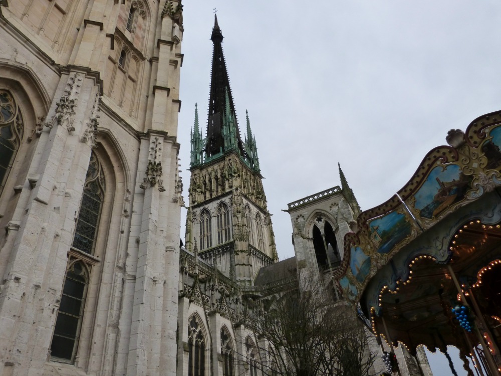 Manège et Cathédrale de Rouen Seine-Maritime Normandie Visit France Tourisme Voyage Vacances Holidays Travel Church Gothic Architecture Gothique
