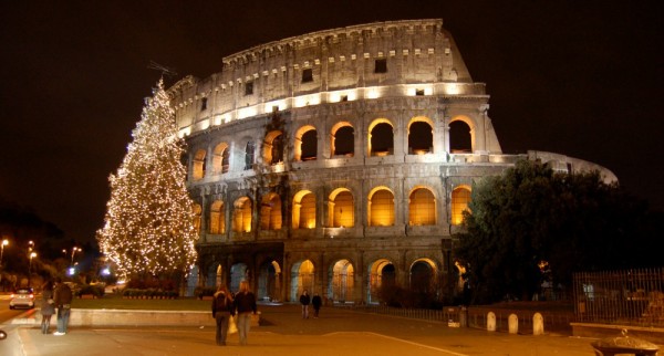Passer les fêtes à Rome, le Colisée, Italie