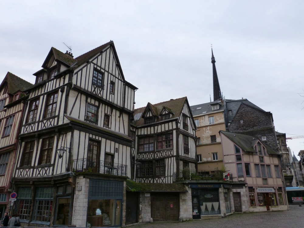 Maisons à Colombages Quartier des faïenciers Rouen Seine-Maritime Normandie Visit France Tourisme Voyage Vacances Holidays Travel French Houses