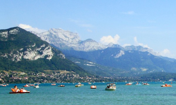 Le Lac d’Annecy et La Tournette