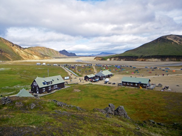 Camping de Landmannalaugar Islande Paysage Iceland Base camp Islensk Wild Outdoor Landscape