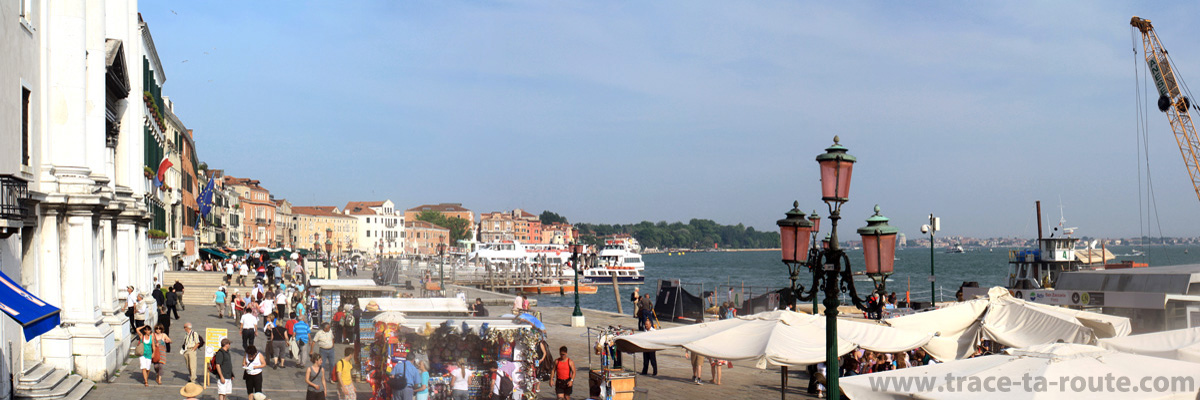 Riva degli Schiavoni ("rive des esclavons"), Venise