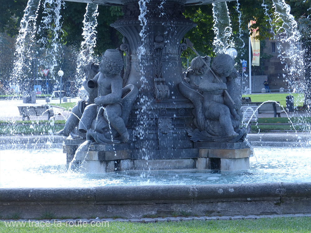 Fountain Schlossplatz Fontaine Stuttgart - Allemagne Deutschland Germany