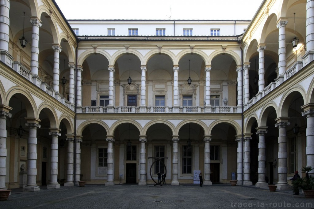 Università degli studi (Université de Turin)