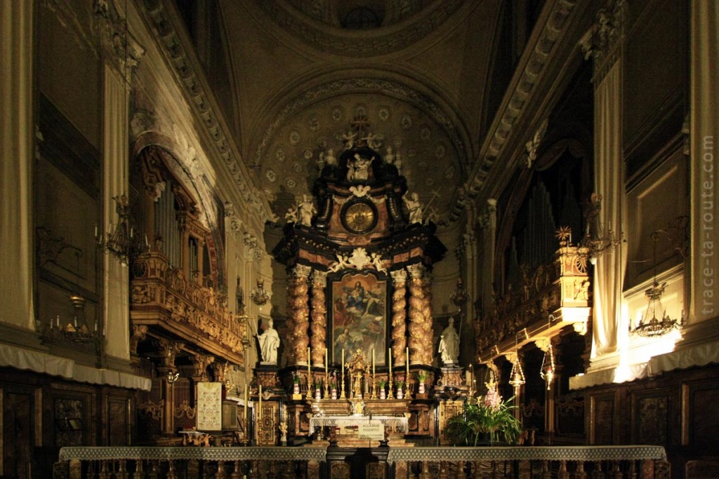 Autel de l'Eglise San Filippo Neri de Turin