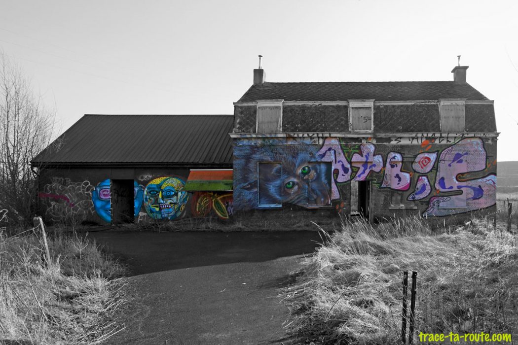 Urbex - Street Art sur une maison abandonnée de Doel Belgique © L'Oeil d'Édouard