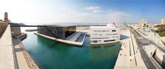 Le MuCEM, la Villa Méditerranée et la Major vu depuis le Fort Saint-Jean de Marseille