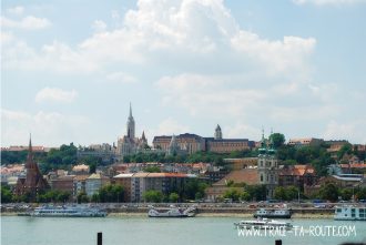 Rives du Danube à Budapest - Blog Voyage Trace Ta Route