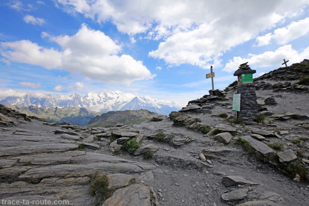 Vue sur le Mont-Blanc depuis le Col d'Anterne