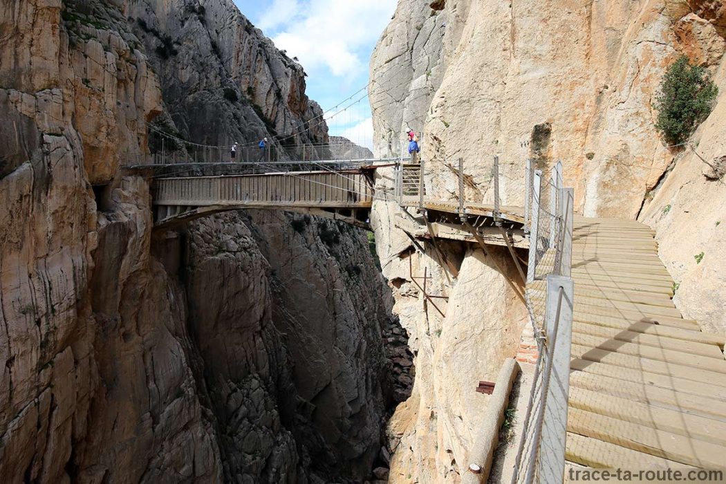 Pont suspendu du Caminito del Rey - El Chorro Andalousie Espagne Andalucia Espana Spain mountain bridge