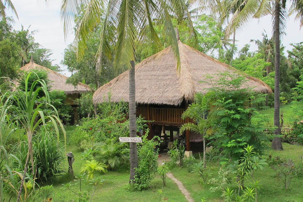L'entrée de l'établissement du Tangga Bungalow à Gili Air, Bali