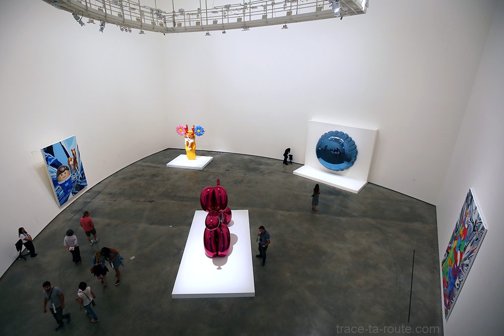 Salle exposition rétrospective Jeff Koons - Musée Guggenheim Bilbao