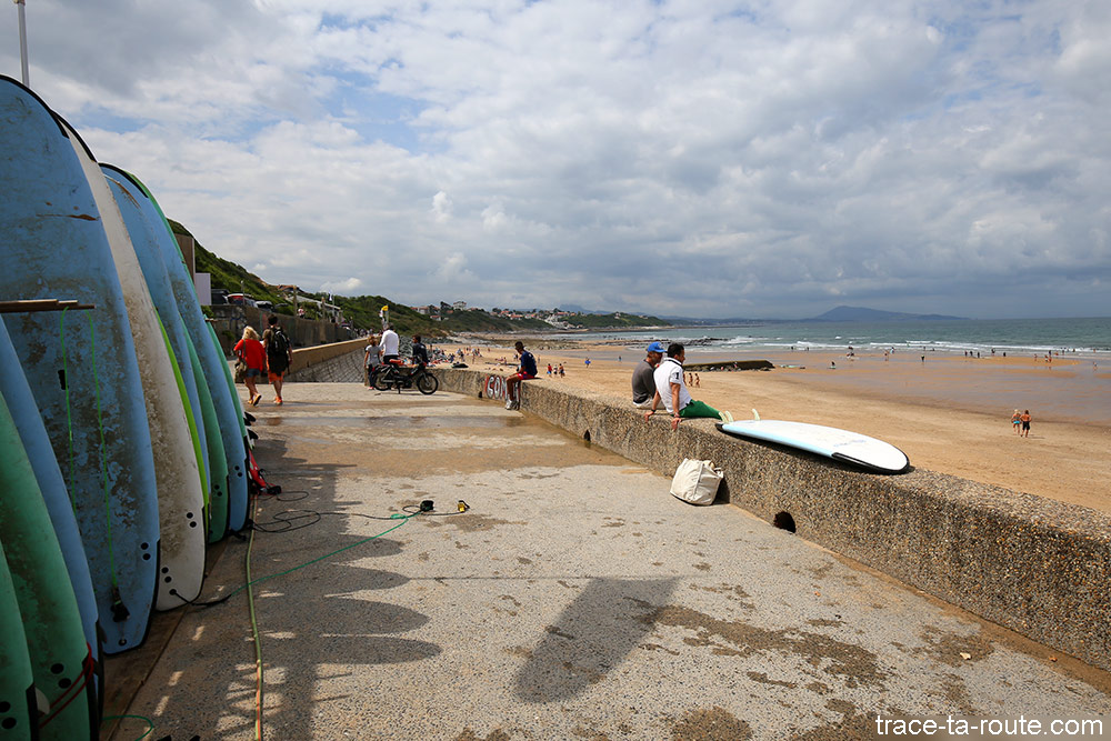 Surf sur la Plage de Bidart au Pays Basque