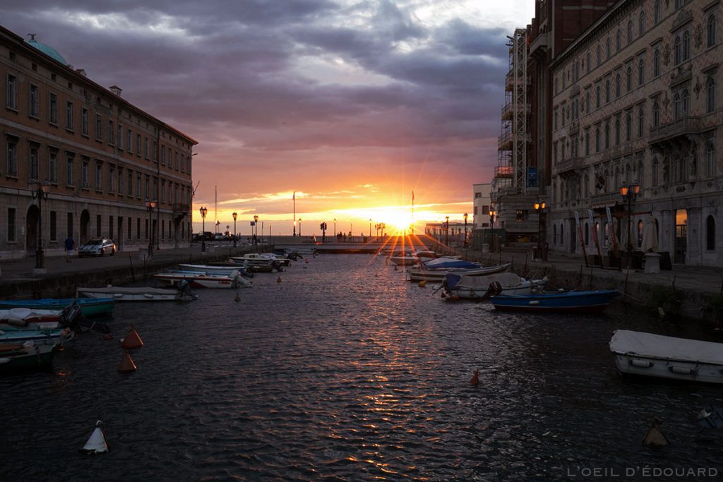 Coucher de soleil sur le Canal Grande de Trieste © L'Oeil d'Édouard