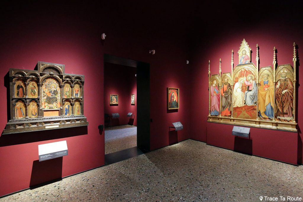 Salle exposition Musée Pinacothèque de Brera de Milan - retables