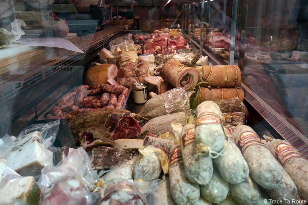 Gastronomie Toscane, Italie - Boucherie Charcuterie italienne Macelleria Ceccotti, Lari (Valdera)