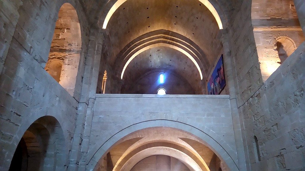 Site d'exception, la Cathédrale de Maguelone, architecture