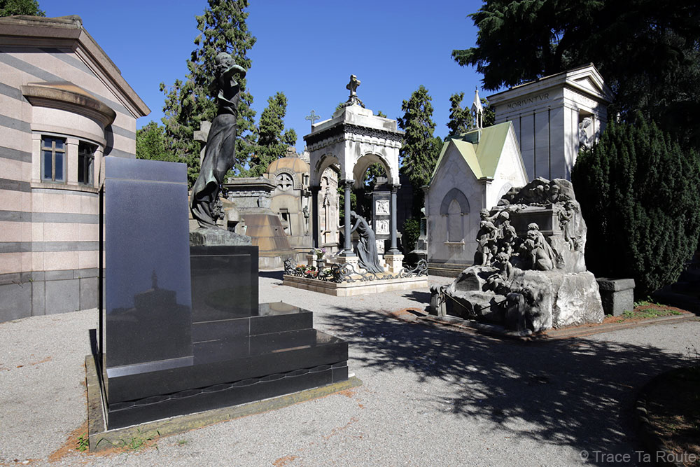 Tombes et mausolées - Cimetière Monumental de Milan