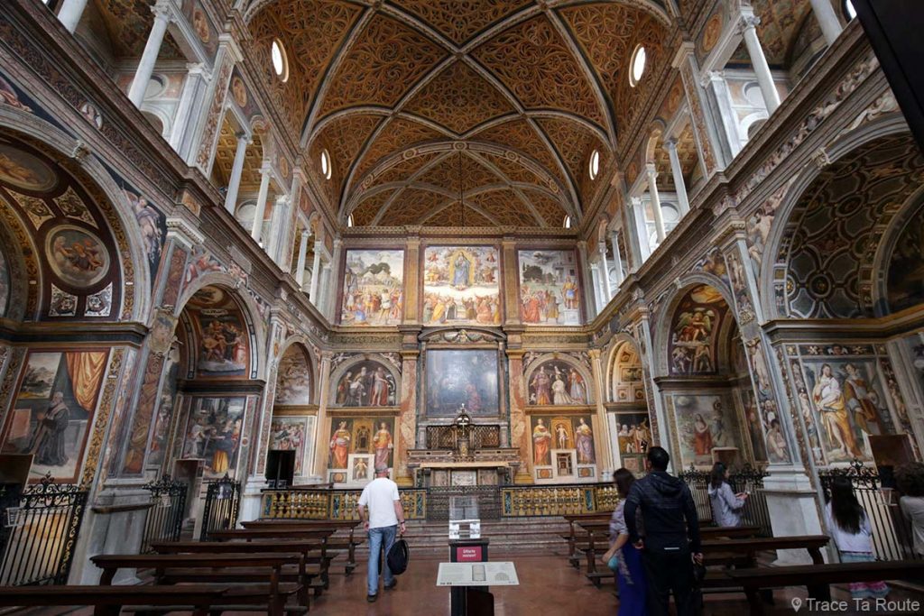 Autel et Fresques à l'intérieur de l'Eglise Saint-Maurice de Milan - Chiesa di San Maurizio al Monastero Maggiore di Milano
