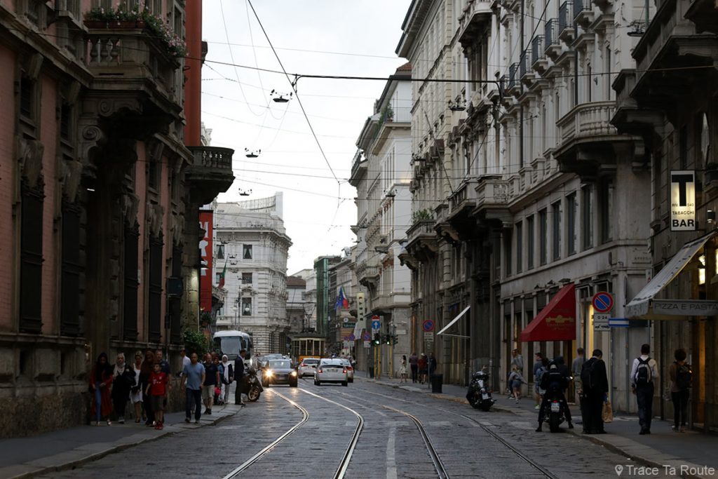 Rue de Milan : Via Alessandro Manzoni, Milano