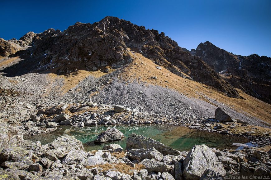les-lacs-du-v-n-tier-depuis-le-pont-de-la-betta-randonn-e-belledonne