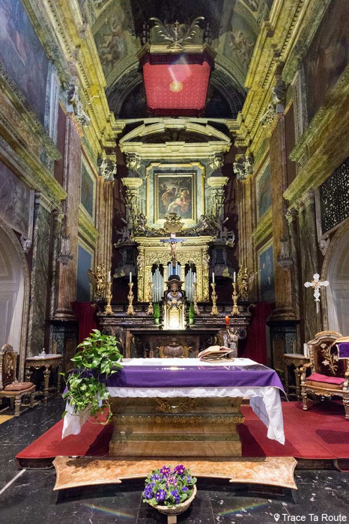 Intérieur Choeur Autel Église Turin Chiesa di Santa Cristina Torino