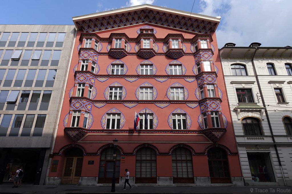 Bâtiment Art Nouveau Banque Coopérative Zadružna zveza Slovenije, Ljubljana, Slovénie - Slovenia / Slovenija
