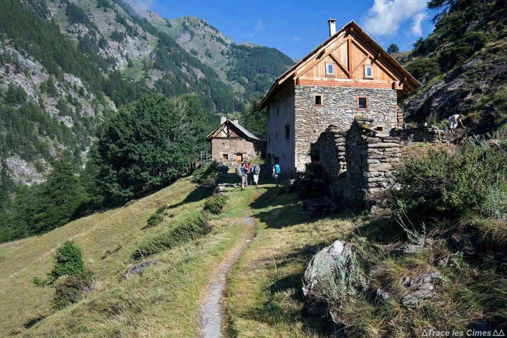 Chalets hameau Le Malrif, au-dessus d'Abriès - Queyras, Hautes-Alpes