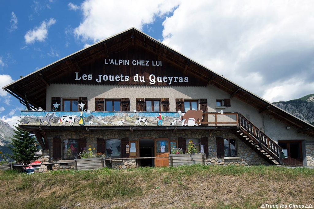 Magasin Musée Les Jouets du Queyras - La Chalp, Brunissard, Hautes-Alpes