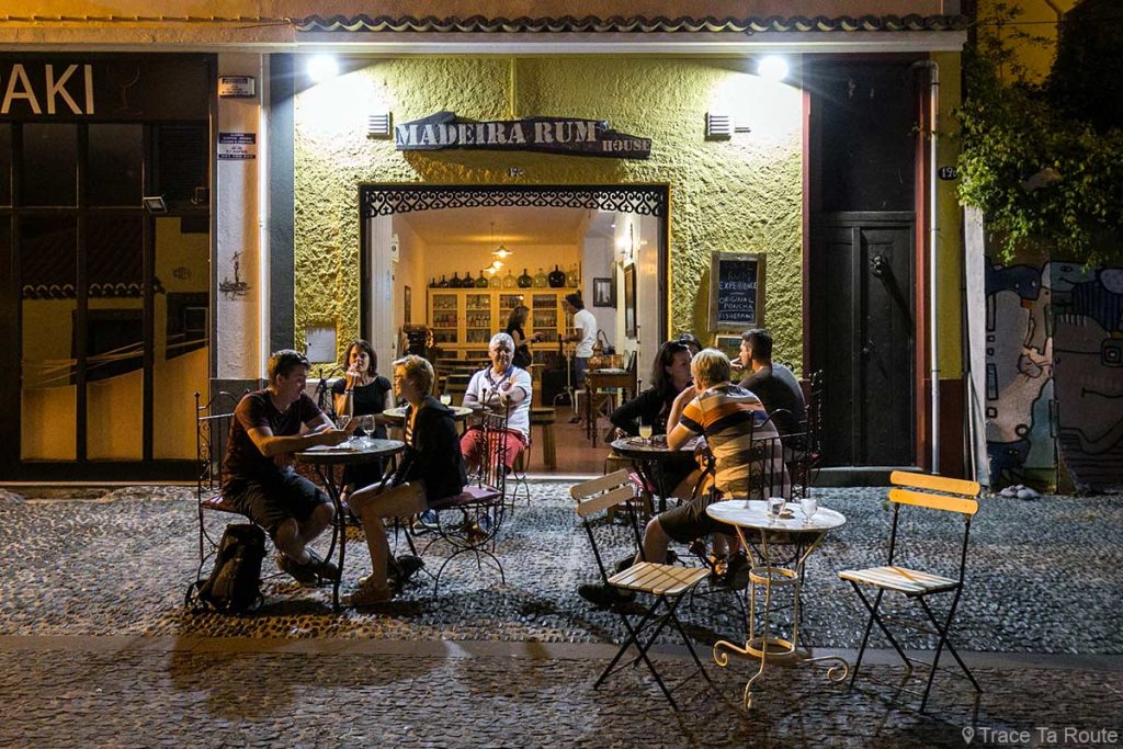 Bar à poncha Madeira Rum House à Funchal, Madère