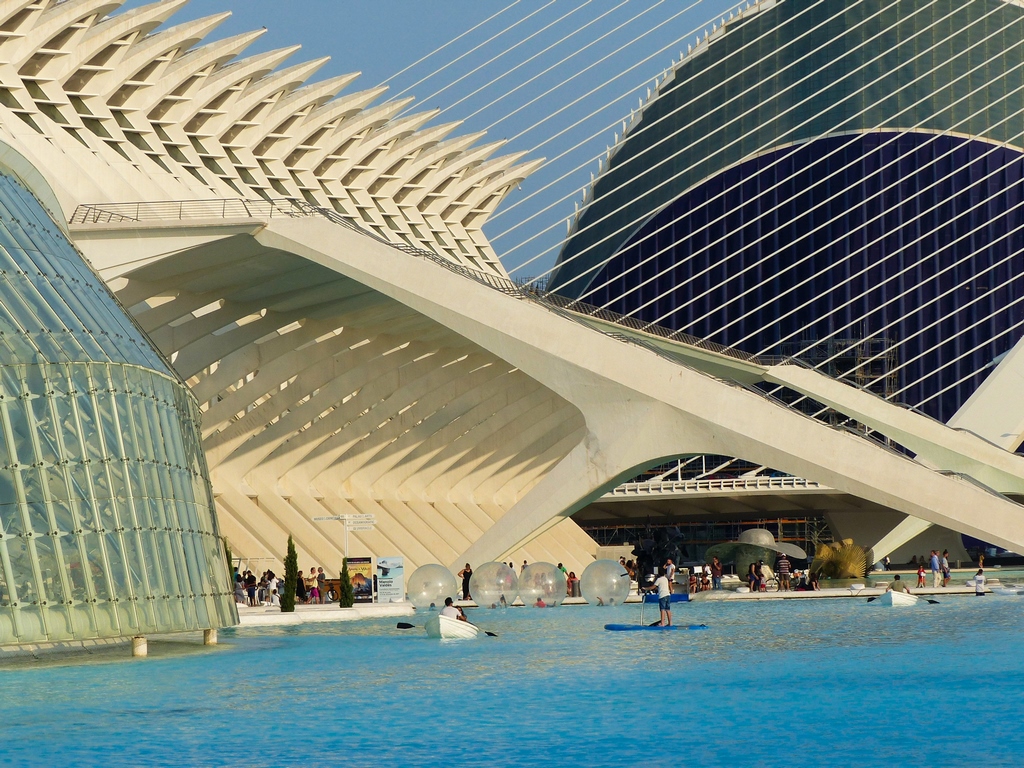 Architecture de la Cité des Arts et des Sciences de Valence, Espagne / Ciudad de la Artes e Ciencias a Valencia - Santiago Calatrava
