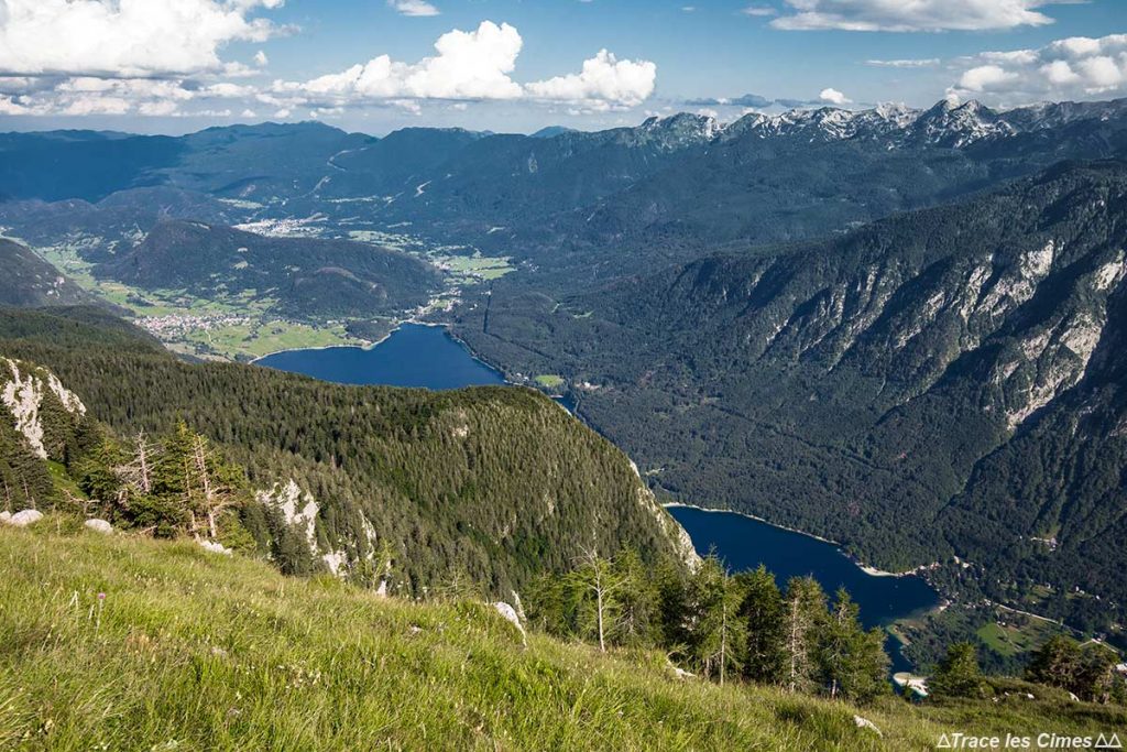 Lac de Bohinj depuis le sommet de la montagne Pršivec, Slovénie - Bohinj Lake, Slovenia / Bohinjsko jezero, Slovenija