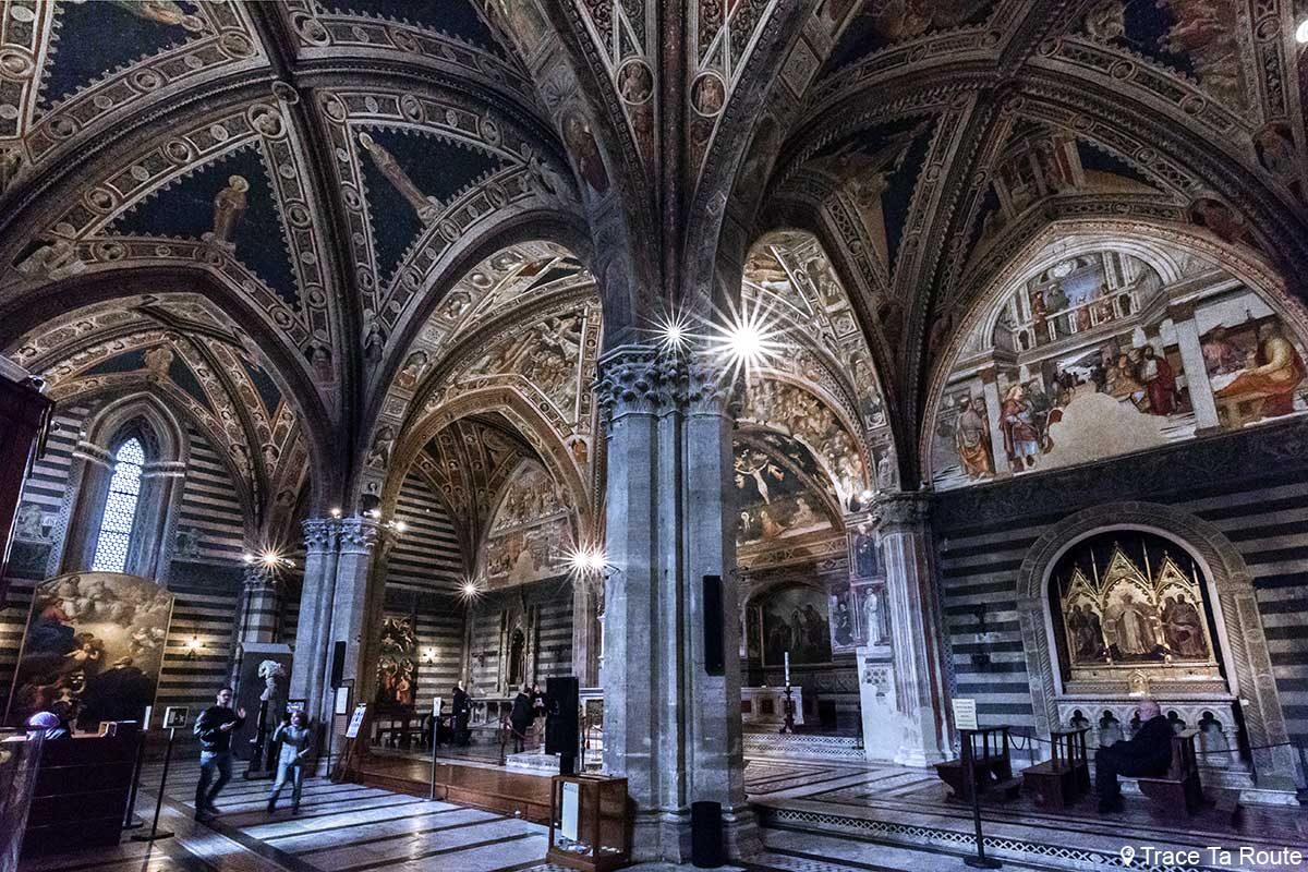 Intérieur Baptistère San Giovanni, Cathédrale de Sienne / Interno Battistero di San Giovanni, Duomo OPA Siena