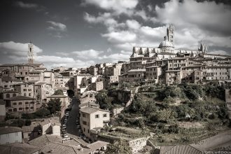 Visite de Sienne, Toscane, Italie / Veduta de la Città di Siena con il Duomo - Trace Ta Route blog voyage