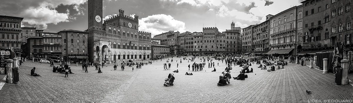 Piazza del Campo de Sienne et le Palazzo Pubblico di Siena (Museo Civico)