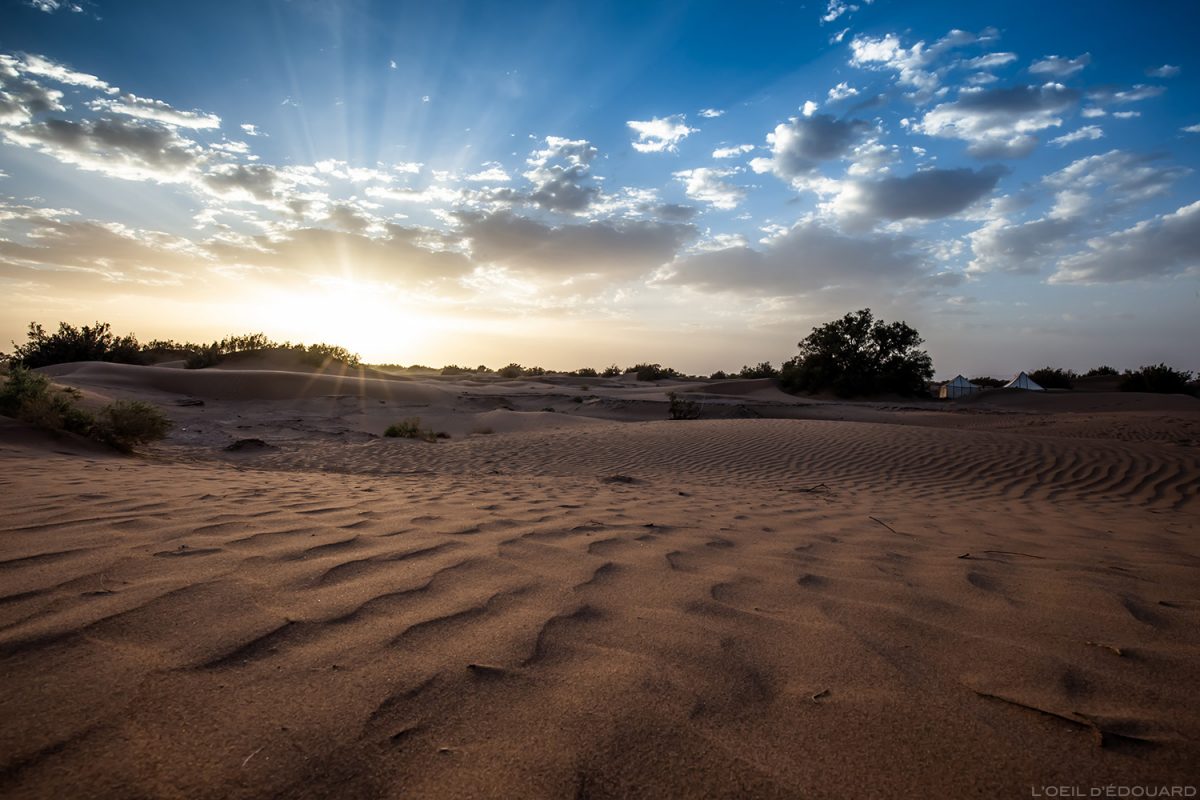 Coucher de soleil dans le Désert du Maroc © L'Oeil d'Édouard