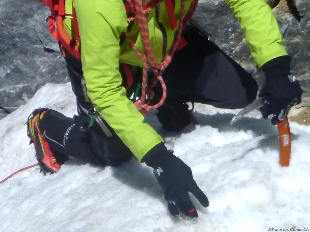 Test Pantalon Alpinisme CimAlp Transalpin : tissu stretch 3D-Flex