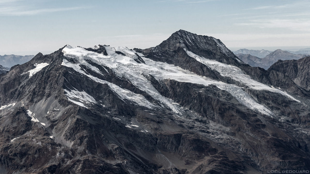 Le Mont Pourri, Massif de la Vanoise, depuis le sommet de l'Aiguille de la Grande Sassière - Montagnes Savoie © L'Oeil d'Édouard - Tous droits réservés