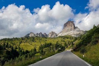 Paysage Montagne Dolomites Alpes Vélo Cyclisme Col Passo Giau Italie Italian Alps Road Mountain Landscape Italy cyclism ciclismo Dolomiti Italia