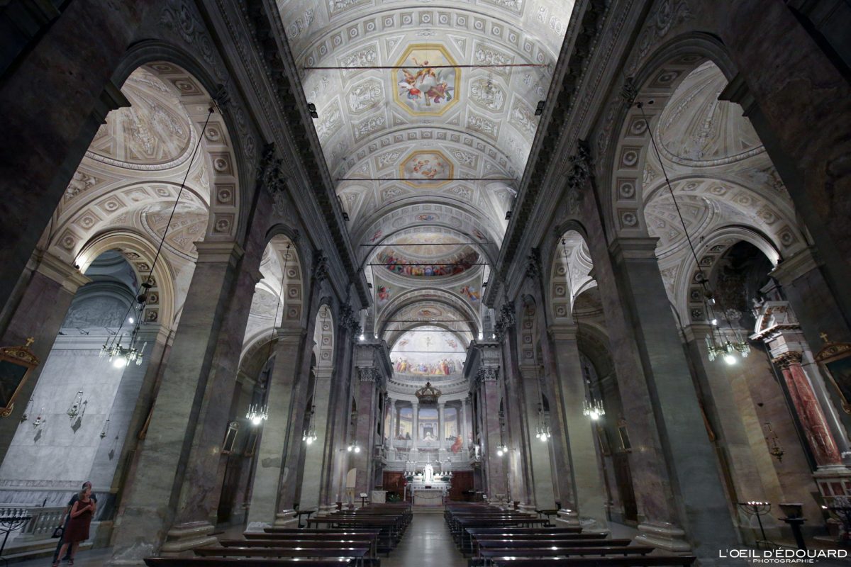 Église Iseo Lombardie Italie du Nord - Pieve di Sant’Andrea Iseo Lombardia Italia North Italy church architecture