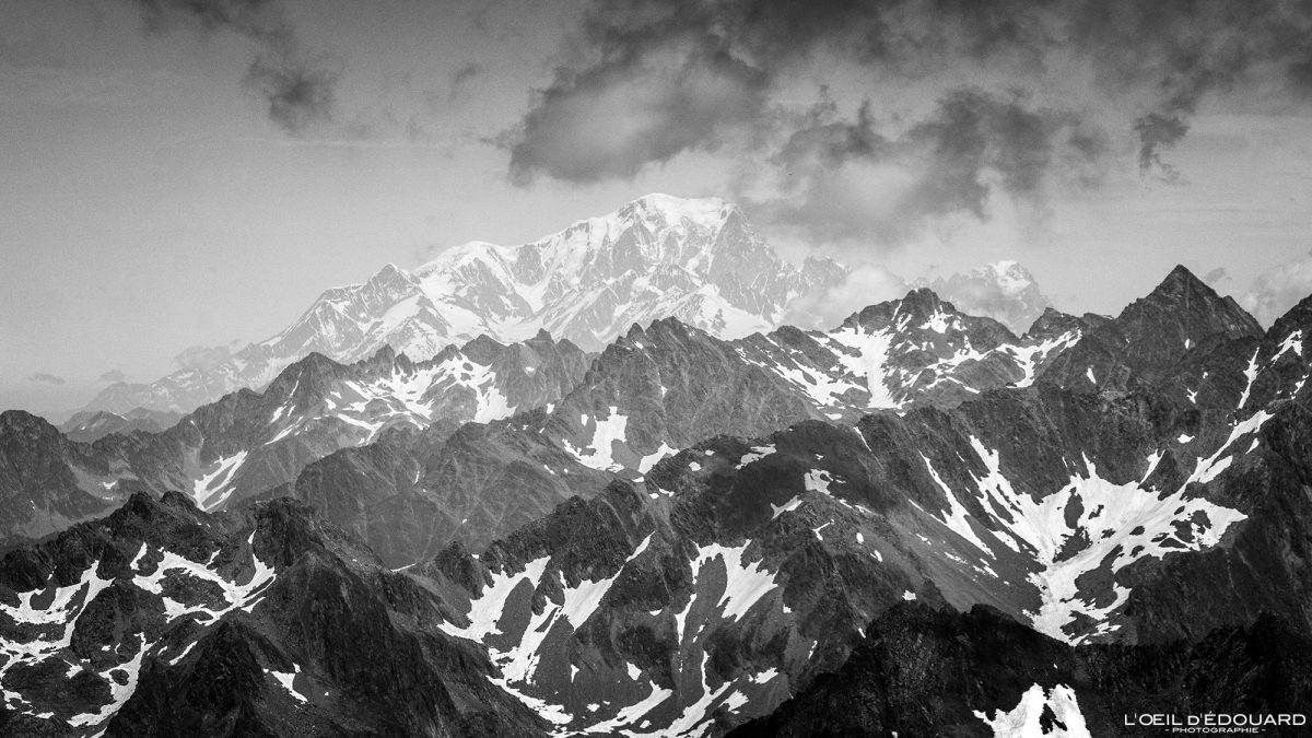 Mont Blanc vu au sommet de la Grande Lance de Domène Belledonne Isère Alpes France Paysage Randonnée Montagne Outdoor French Alps Mountain summit Landscape