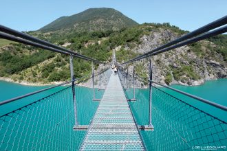 Passerelle Himalayenne du Drac Lac de Monteynard Avignonet Trièves Isère Alpes France Pont suspendu Outdoor French Alps Bridge River Landscape