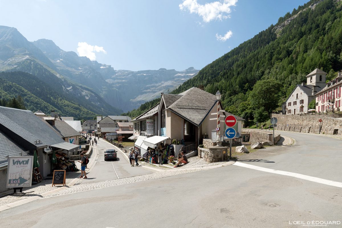 Rue Gavarnie Pyrénées France Village de Montagne Mountain