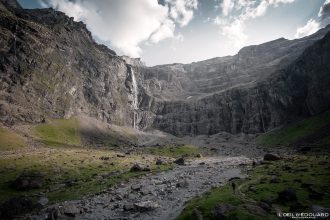 Cascade Cirque de Gavarnie Pyrénées France Paysage Montagne Randonnée Outdoor Hiking Mountain Waterfall Landscape