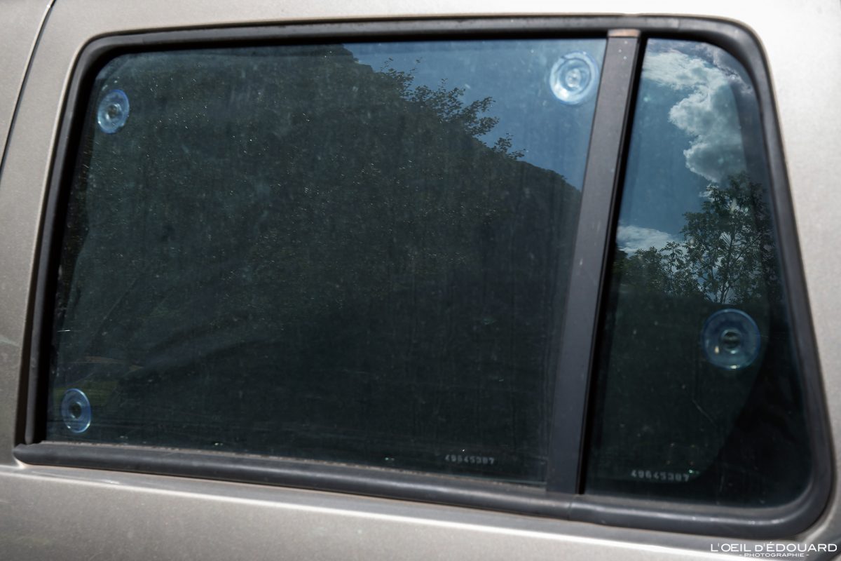 Aménagement pour dormir san voiture break Road Trip : occultation vitre Car Window