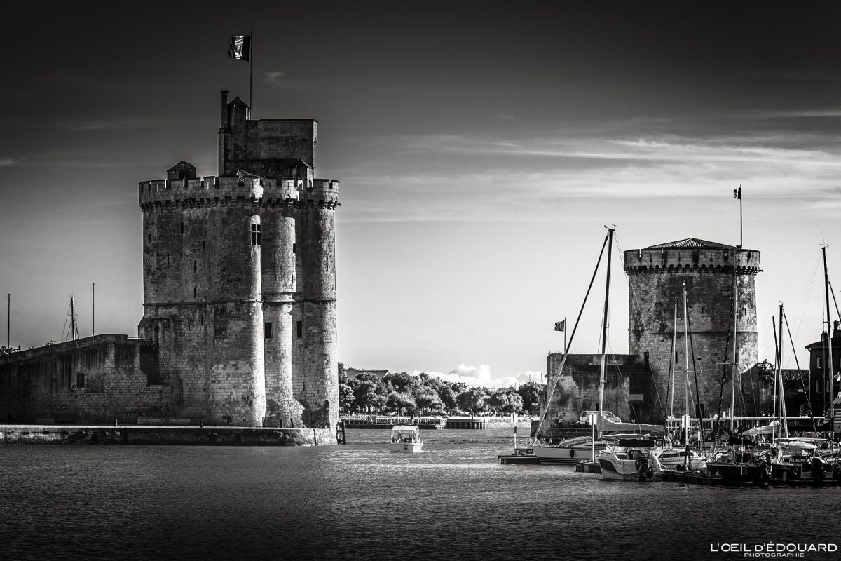 Tours Vieux-Port La Rochelle Charente-Maritime Visit France Tourisme Vacances Holidays Travel City view Medieval Towers Architecture