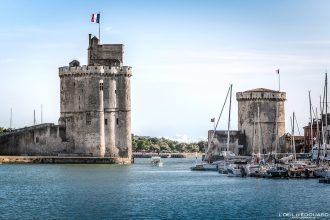 Tours Vieux-Port La Rochelle Charente-Maritime Visit France Tourisme Vacances Holidays Travel City view Medieval Towers Architecture