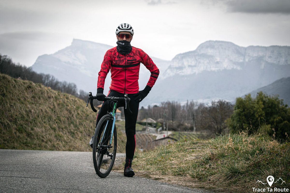 Tenue Hiver Vélo de Route Outdoor Sport Cyclism Road Bike Wear Review Biking Savoie France Alpes French Alps
