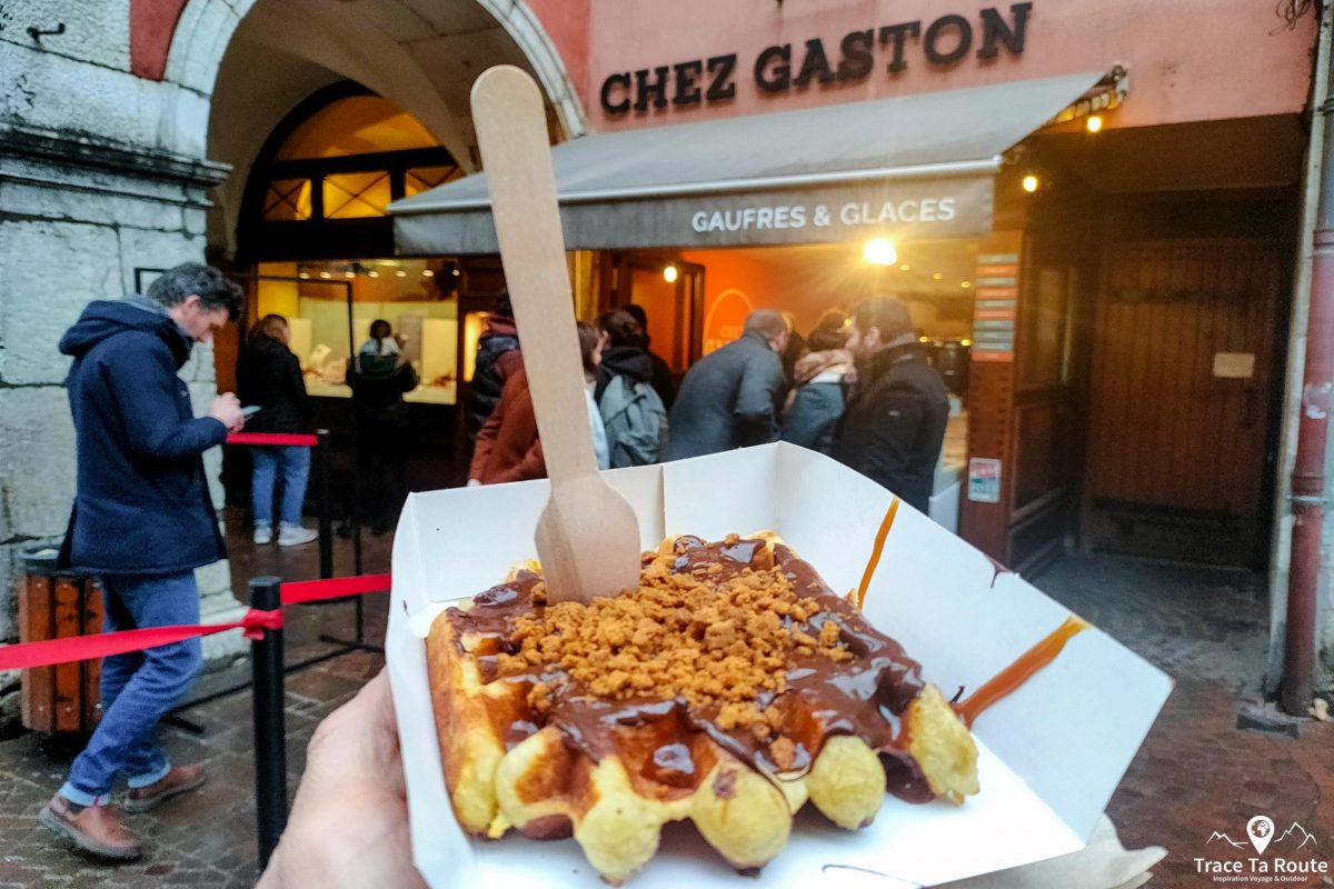 Gaufre Liégeoise Chez Gaston Annecy Haute-Savoie Visit France Tourisme Week-end Belgian Waffle